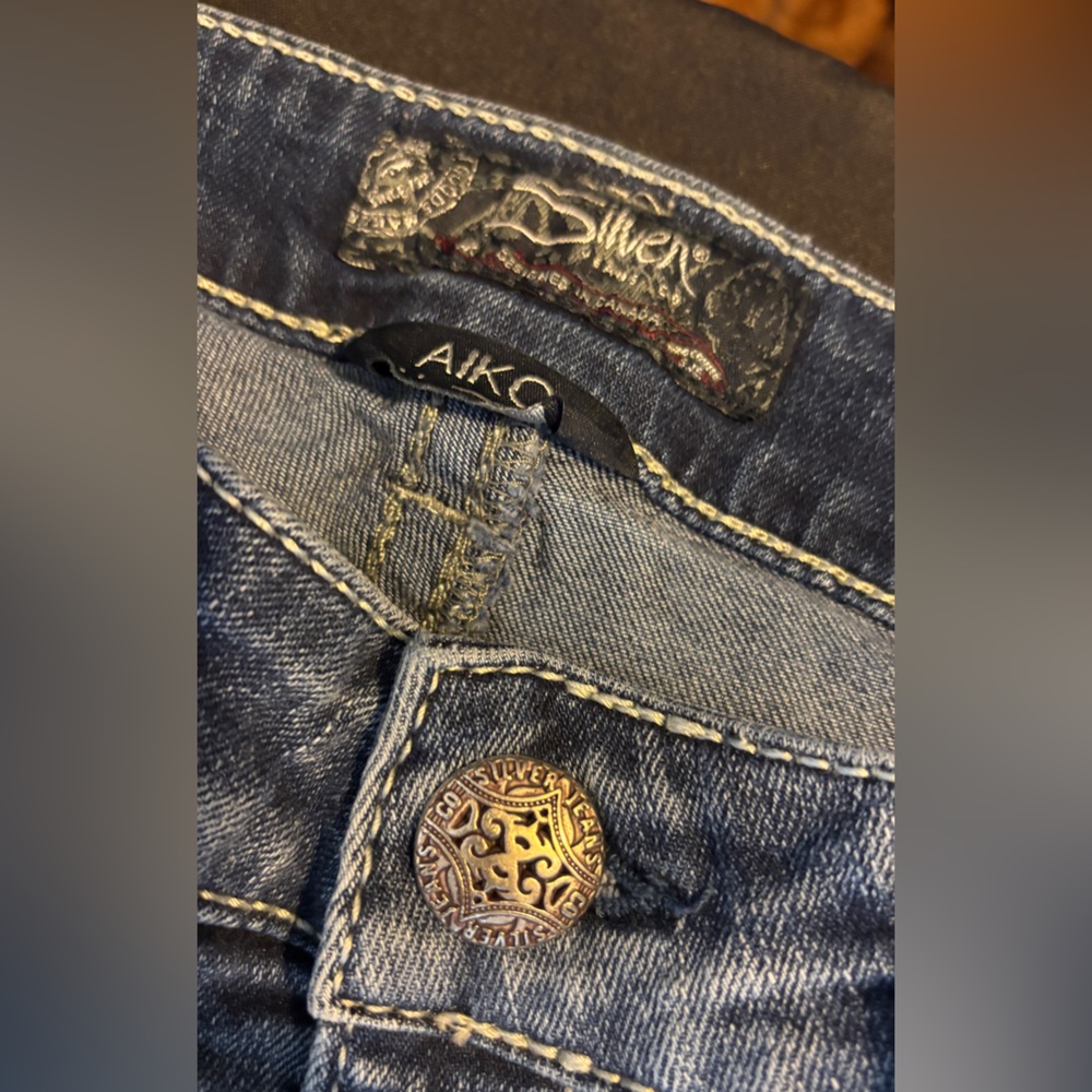 Silver jeans size W 29/L 22 1/2 - Picture 4 of 5
